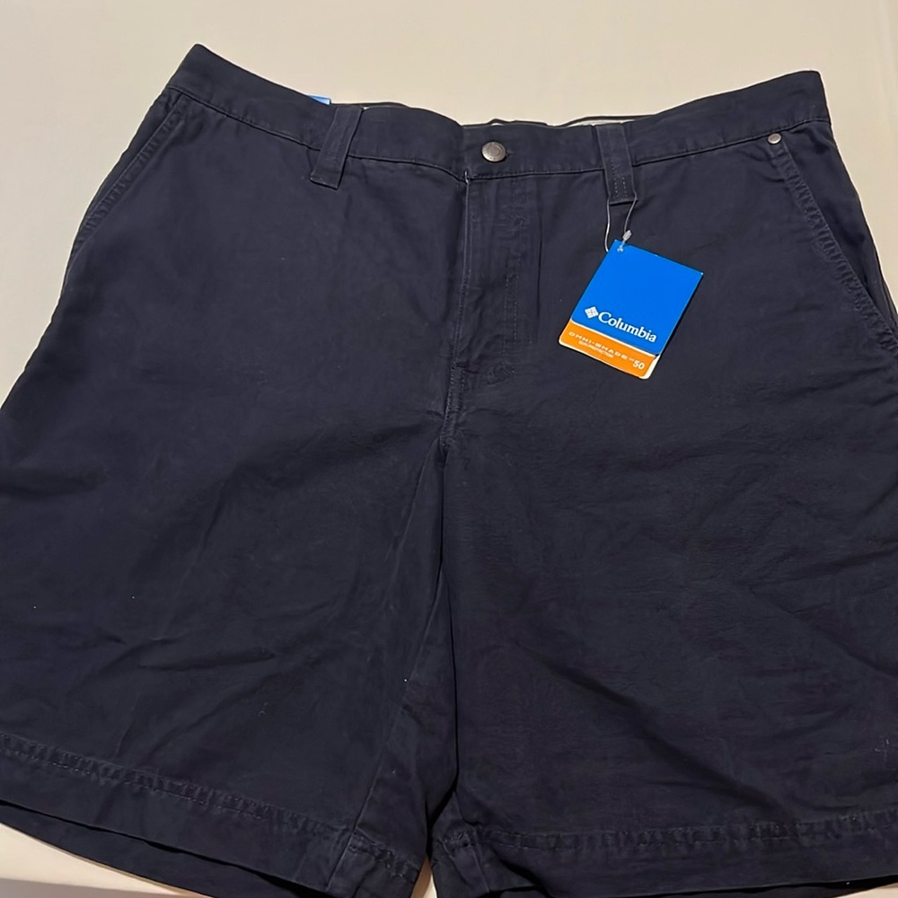 Men’s Columbia Shorts